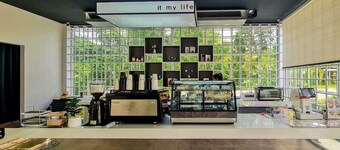 It My Life Cafe X Camp