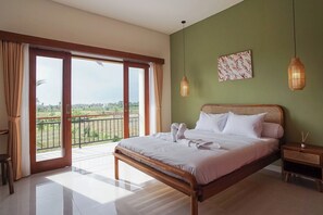 Schreibtisch, kostenloses WLAN, Bettwäsche