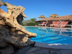 Utomhuspool