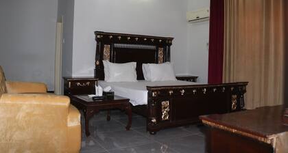 Paramount Guest House