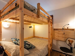 1 bedroom