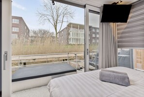 1 quarto, acesso à internet