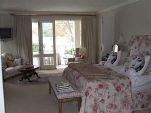 5 間臥室、熨斗/熨衣板、免費無線上網、床單