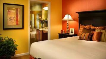 2 Schlafzimmer, Schreibtisch, BĂŒgeleisen/BĂŒgelbrett, kostenloses WLAN