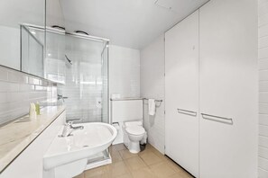 Shower, hair dryer, towels, soap