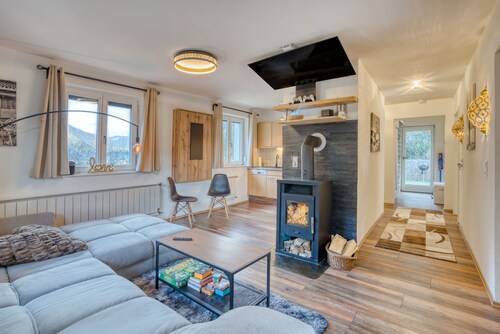 Gemütliches Apart für Einen Urlaub in den Tiroler Alpen Umgeben von Skigebieten!