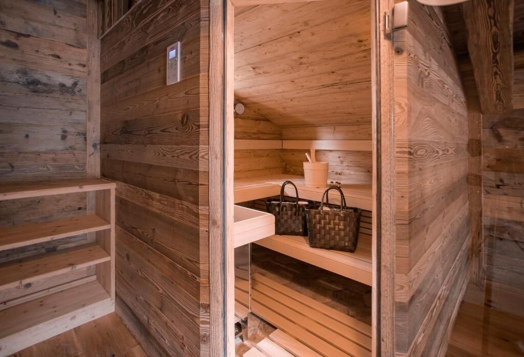 Phòng xông hơi sauna