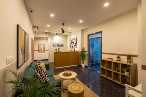 Lobby - Olive Zip Domlur by Embassy Group (Bengaluru)