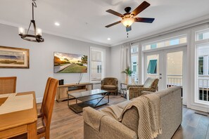 Living room - Family Memories Made Here (Myrtle Beach)