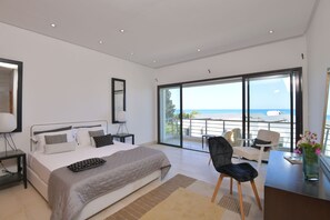 Familie villa | 4 slaapkamers, een strijkplank/strijkijzer, gratis wifi