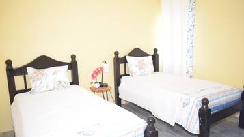 3 Schlafzimmer, Zimmersafe, BĂŒgeleisen/BĂŒgelbrett, kostenloses WLAN