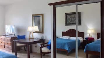 1 bedroom, in-room safe, iron/ironing board, travel crib