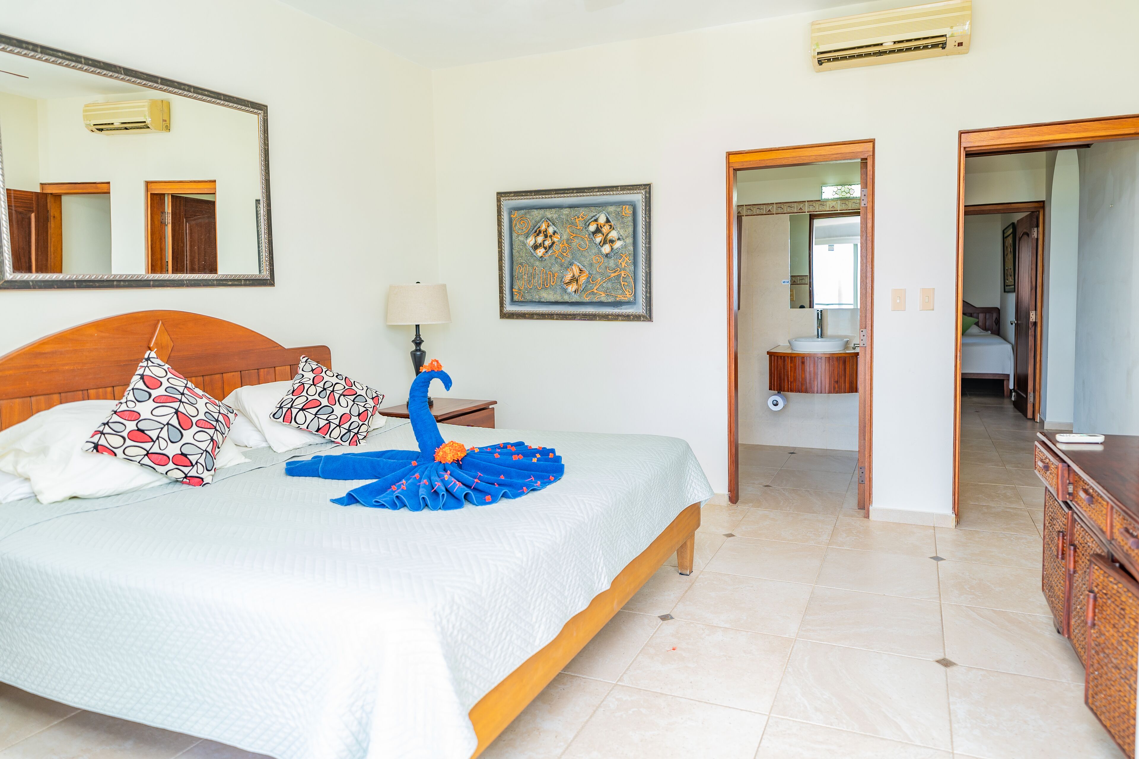 2 Schlafzimmer, Zimmersafe, Bügeleisen/Bügelbrett, Reisekinderbett