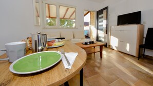 Unclassified image, 3 of 33, button - Seaside Serenity Suite (Obrovac)
