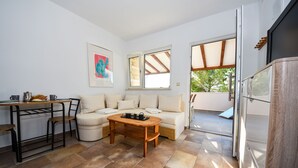 Unclassified image, 4 of 33, button - Seaside Serenity Suite (Obrovac)