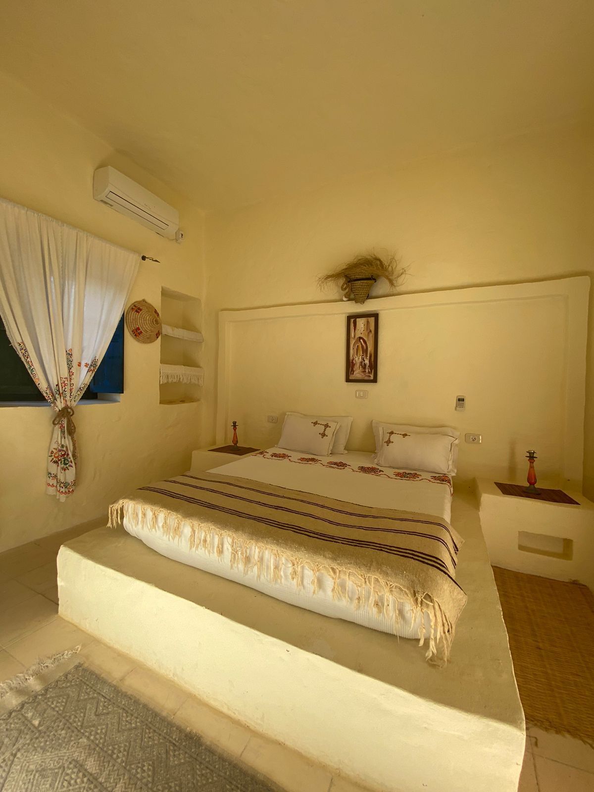 1 bedroom, iron/ironing board, travel crib, WiFi