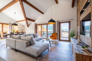TV - Appartement Ouréa 8 pers navette stations à 100m (Saint-Jean-de-Sixt)
