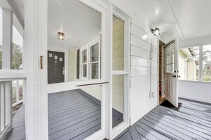 Casa (2 Bedrooms) | Interior