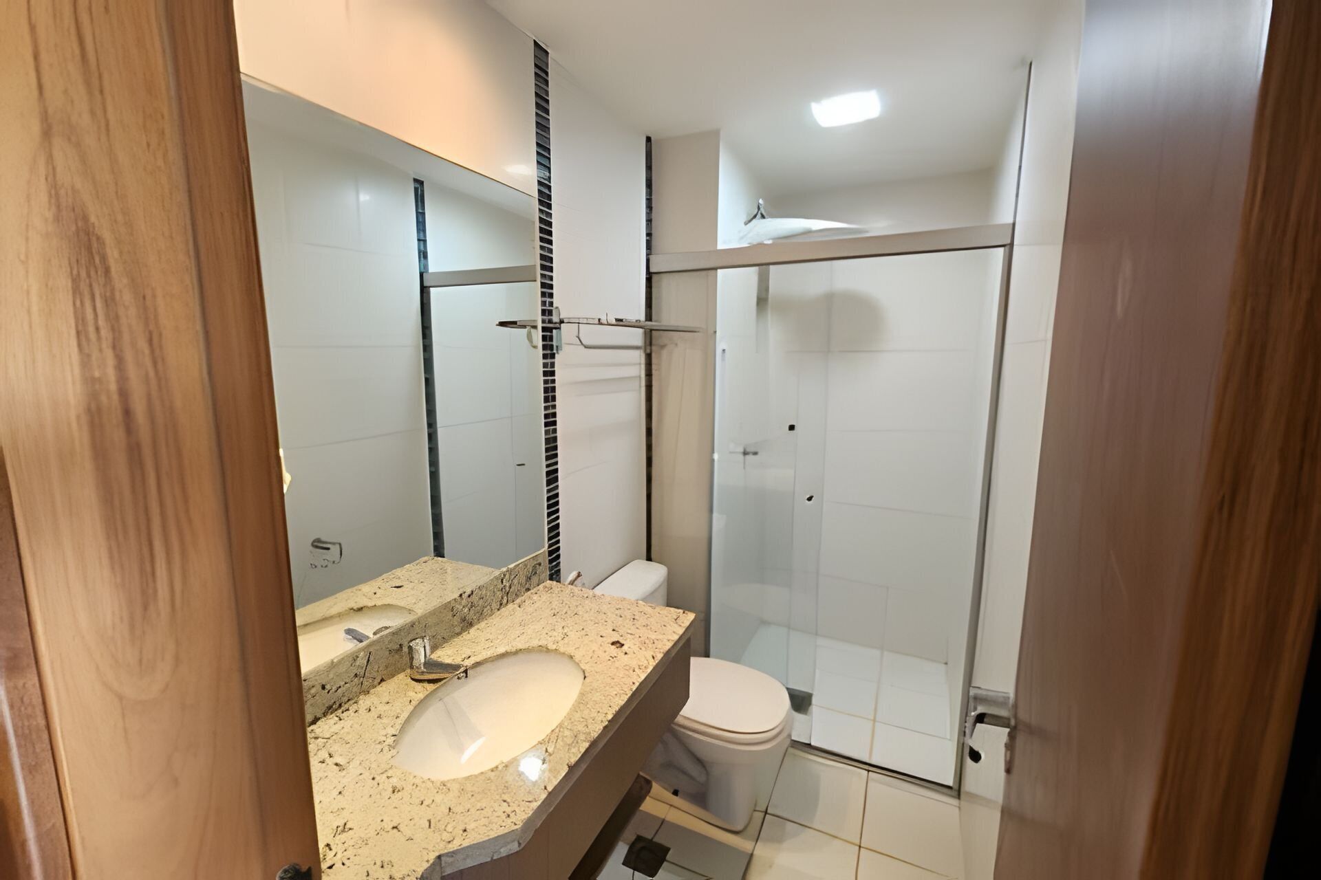Apartment | Bathroom | Shower, hair dryer