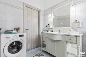 Apartment, 1 Bedroom, Balcony, City View | Bathroom - Two-room Apartment San Siro-fiera Milano M5 Lilac Segesta (Milan)