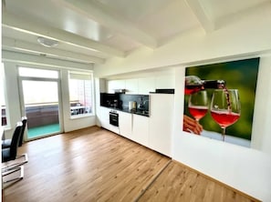 Oven, stovetop, dishwasher, coffee/tea maker