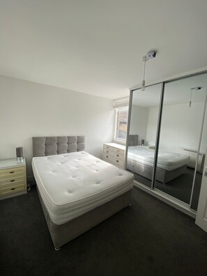 Apartment | 1 bedroom, free WiFi, bed sheets