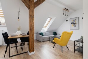 Apartment, 1 Bedroom, Kitchen | Living room - Kosciuszki 25C With A/c by Renters (Katowice)