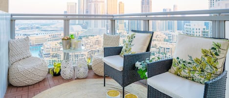 Apartemen Deluks | Balkon