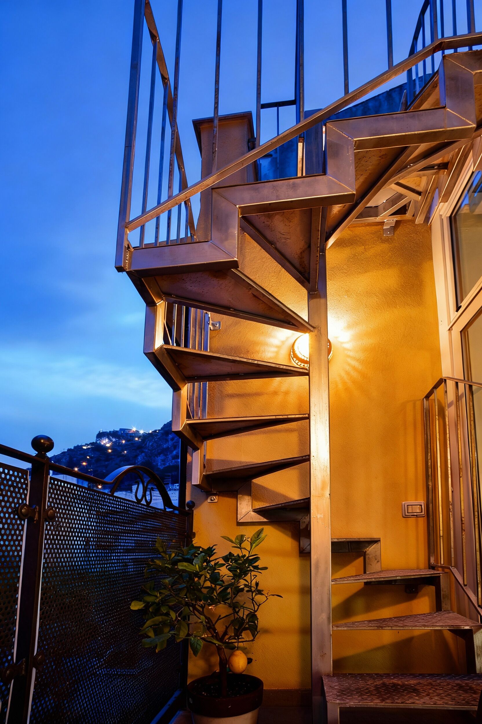 Leilighet, 2 soverom, røyk, balkong | Overnattingsstedets uteområder