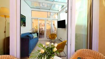 Appartement, 2 slaapkamers, roken, balkon | Woonkamer | Boeken