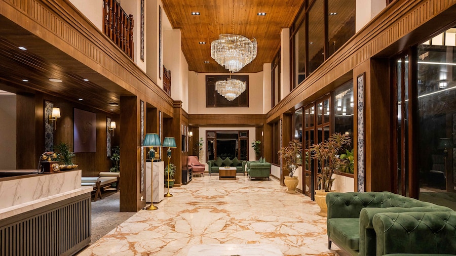 Udaan Hotel Pine Crest