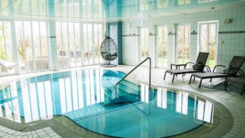 Una piscina techada
