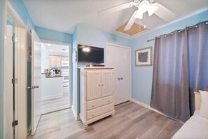 2 habitaciones, tabla de planchar con plancha y wifi gratis