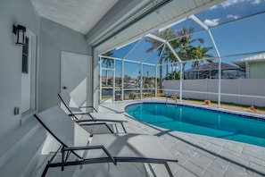 Piscine extérieure, piscine chauffée