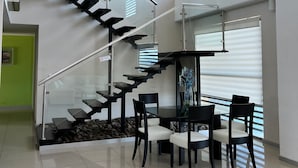 Penthouse Luxe | Coin séjour