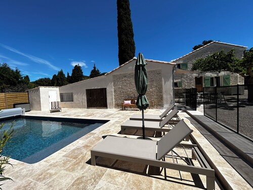 Le Mas de Saint Antoine, charming house with swimming pool, Isle sur la Sorgue.