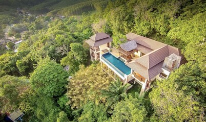 Private sea-view pool villa, 3 bedroom 2-6 people, 5 min from the beach