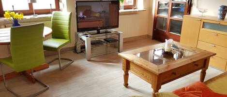 TV, DVD player