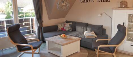 تلفزيون، مشغل دي في دي، ستيريو