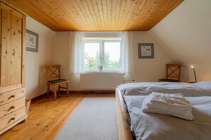 2 bedrooms, free WiFi