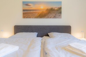 2 bedrooms, travel cot, free WiFi - Ferienwohnung Emma in Garding für 4 Personen (Garding)