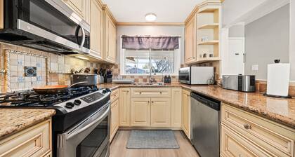 South SJ 4BR: Spacious & Comfy