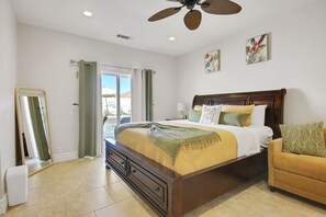 4 عدّة غرف نوم ومكواة/لوح كي وواي فاي وملاءات أسرّة