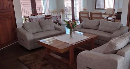Belle Résidence à Ouidah Pour un Séjour Agréable en Famille Sans Soucis