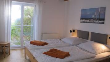 2 Schlafzimmer, Reisekinderbett, kostenloses WLAN