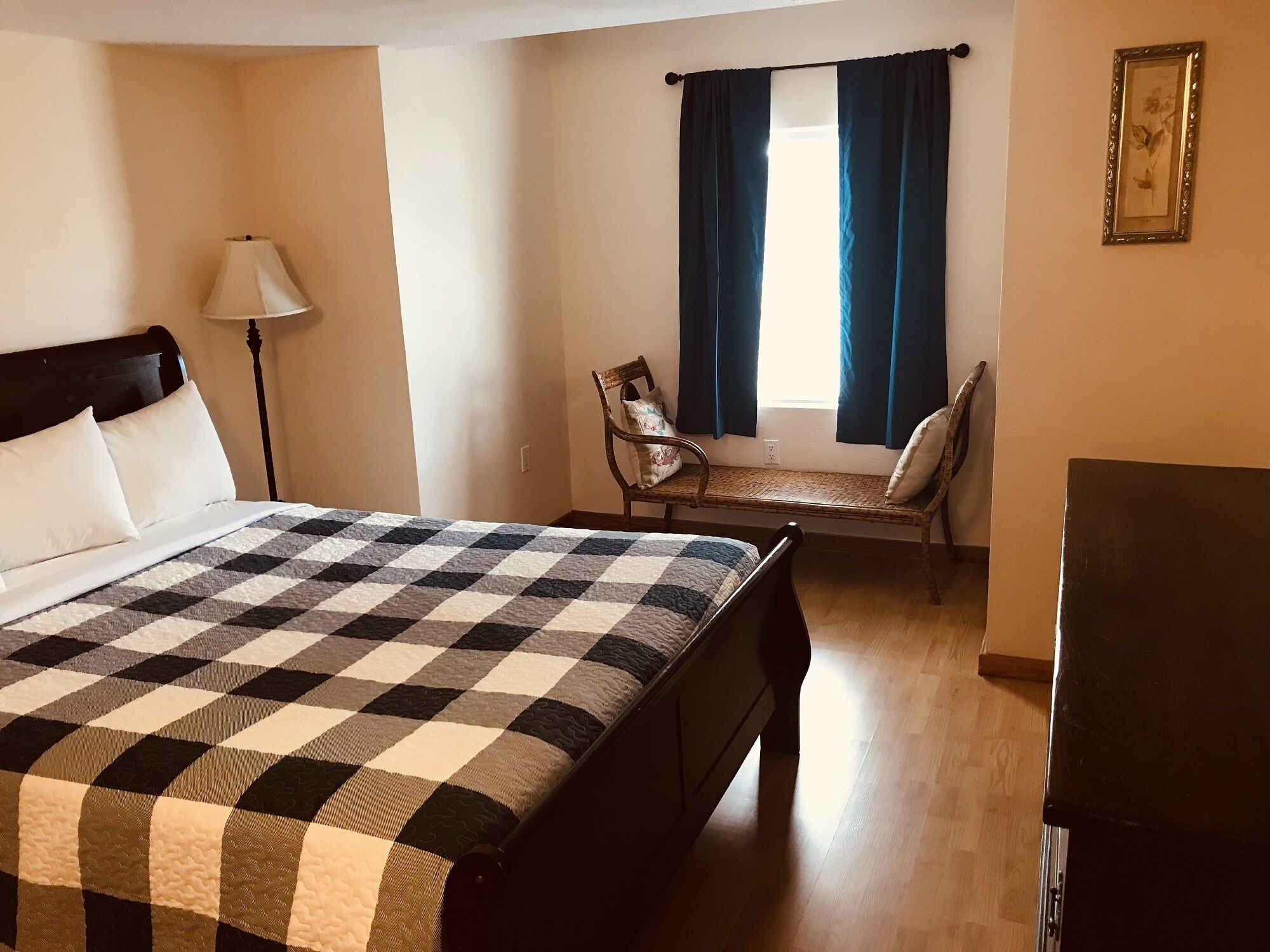 2 bedrooms, Internet