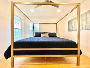6 bedrooms, WiFi