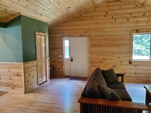 Interior - Cabin getaway on the Menominee River (Wallace)