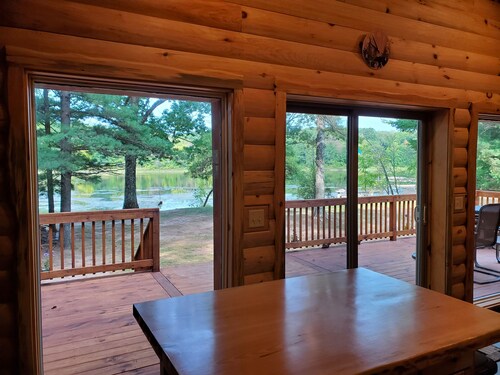 Cabin getaway on the Menominee River 