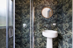 Hair dryer, towels - Villa Raggera - Private villa with pool near Noto (Ispica)